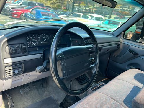 Used 1994 Ford F150 XL image 13