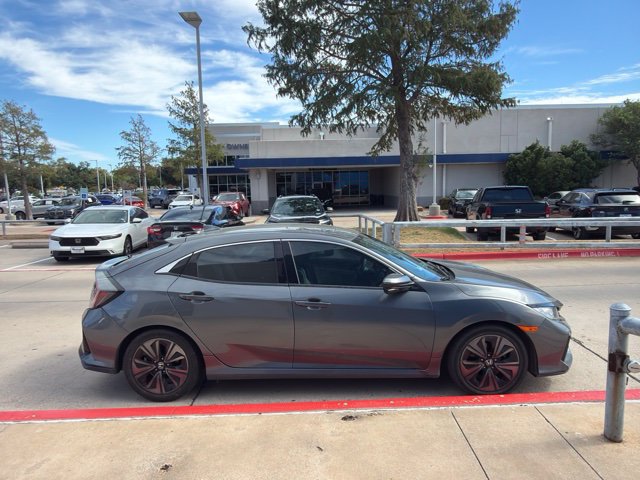 Used 2018 Honda Civic EX image 5