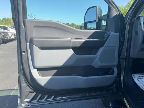 New 2026 Ford F450 XL w/ XL Driver Assist Package AWD/4WD image 17