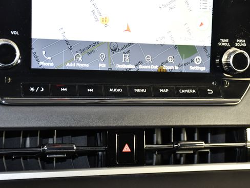 Used 2023 Mitsubishi Outlander SE AWD/4WD image 28