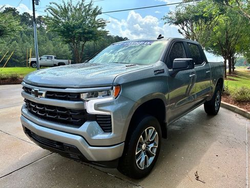 Used 2026 Chevrolet Silverado 1500 RST AWD/4WD image 12