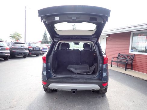 Used 2019 Ford Escape Titanium AWD/4WD image 5