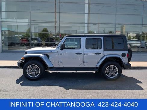 Used 2021 Jeep Wrangler Unlimited Sahara AWD/4WD image 2