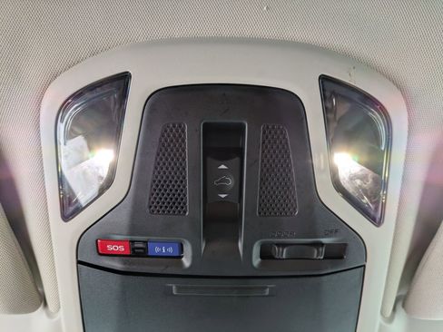 Used 2021 Subaru Outback Limited XT image 14