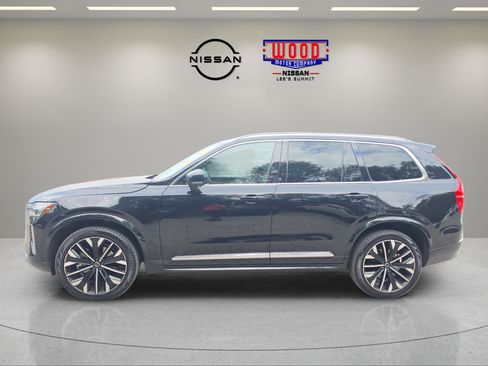 Used 2025 Volvo XC90 B6 Plus AWD/4WD image 5