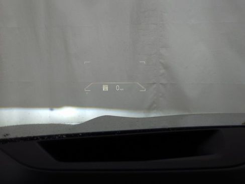 New 2026 BMW X6 xDrive40i w/ Premium Package image 18