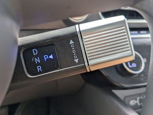 Used 2025 Hyundai Sonata SEL FWD image 22