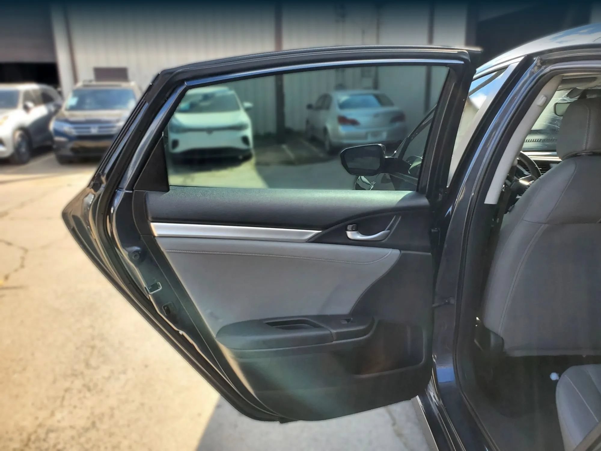 Used 2021 Honda Civic EX-L image 22