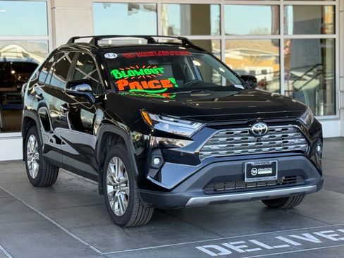 Used 2024 Toyota RAV4 Limited w/ Advanced Technology Package image 9