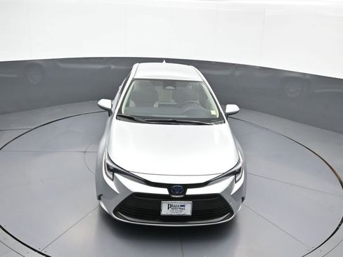 Certified 2024 Toyota Corolla LE AWD/4WD image 33