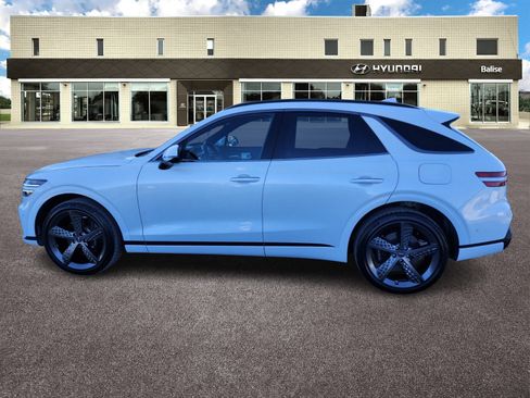 Used 2025 Genesis GV70 3.5T Sport w/ Sport Advanced Package image 6