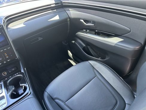Used 2022 Hyundai Tucson Limited FWD image 21
