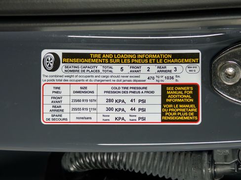 Used 2025 Audi Q6 e-tron Premium Plus w/ Premium Plus RWD image 29