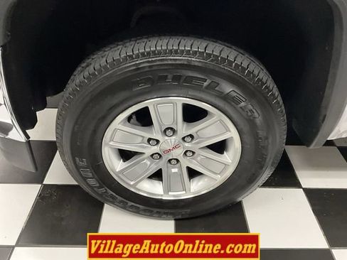 Used 2017 GMC Sierra 1500 SLE image 11