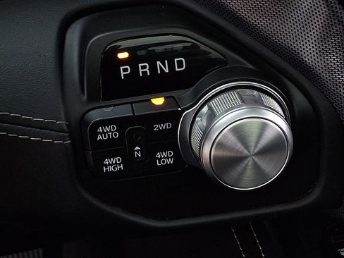 Used 2019 RAM 1500 Limited AWD/4WD image 15