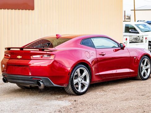 Used 2018 Chevrolet Camaro SS image 3