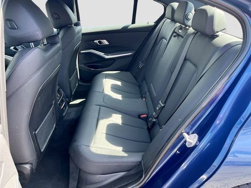 Used 2021 BMW 330i Sedan w/ Convenience Package RWD image 23