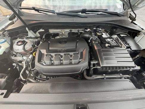 Used 2018 Volkswagen Tiguan SE FWD image 22