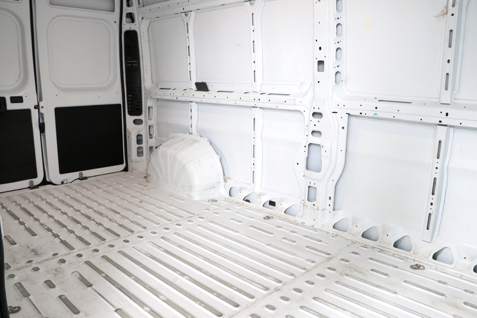 Used 2025 RAM ProMaster 2500 w/ Convenience Group FWD image 26