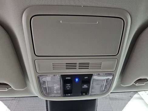 New 2026 Honda Odyssey EX-L image 23
