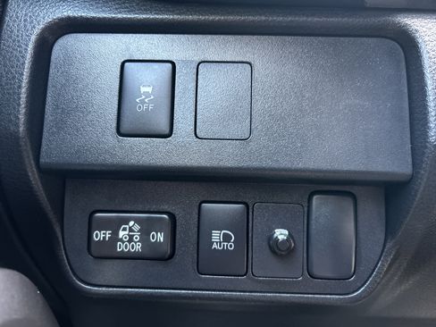 Used 2023 Toyota Tacoma SR5 image 20