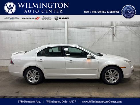 Used 2009 Ford Fusion SEL image 1