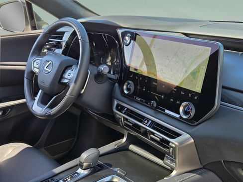 Used 2025 Lexus RX 350 Premium w/ Accessory Package (Z1) FWD image 27