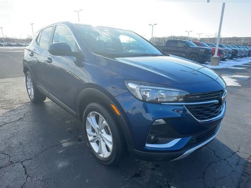 Certified 2022 Buick Encore GX Preferred image 2