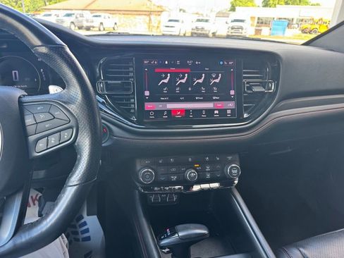 Used 2024 Dodge Durango GT RWD image 18