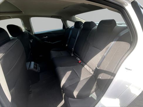 New 2026 Honda Accord SE image 18