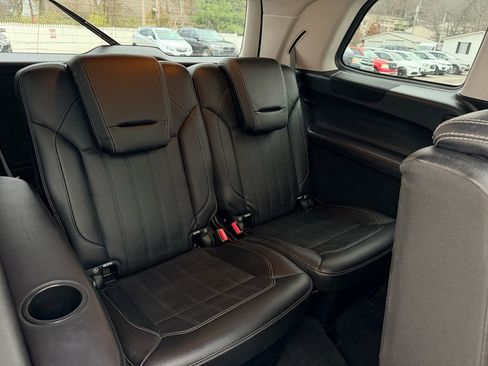 Used 2015 Mercedes-Benz GL 450 4MATIC image 16