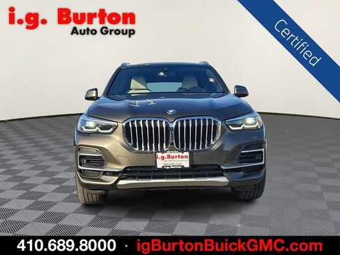 Used 2022 BMW X5 xDrive45e w/ Luxury Seating Package AWD/4WD image 2