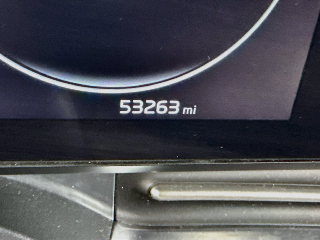 Used 2024 Kia Carnival SX Prestige FWD image 5