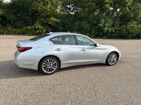 Used 2018 INFINITI Q50 Luxe w/ Sensory Package (Luxe) AWD/4WD image 20