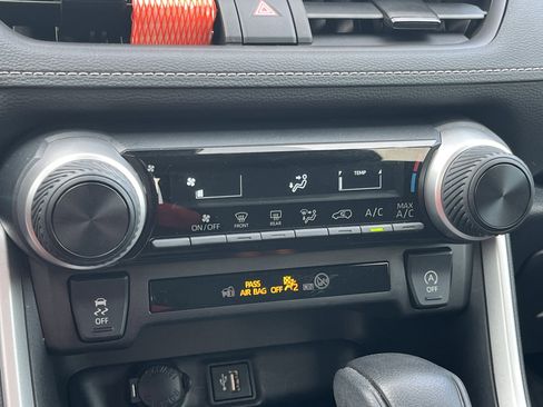 Certified 2024 Toyota RAV4 LE FWD image 6