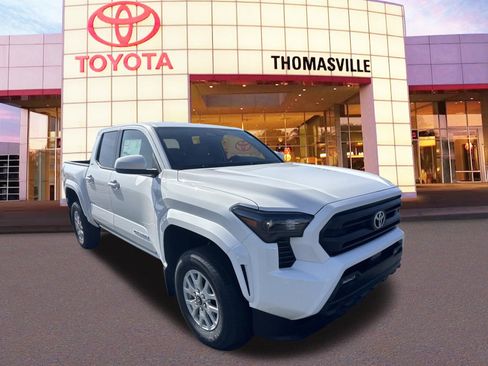 New 2026 Toyota Tacoma SR5 image 3