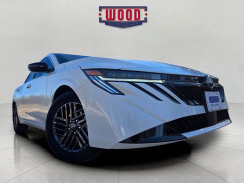 New 2026 Nissan Sentra SV image 6