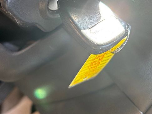 Used 2014 Jeep Patriot Latitude image 16