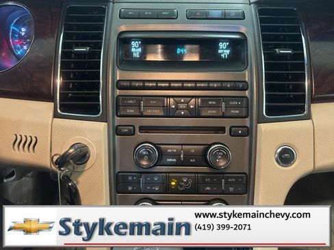 Used 2012 Ford Taurus SEL image 18