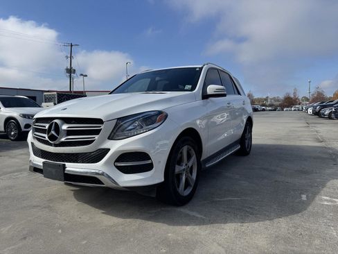 Used 2017 Mercedes-Benz GLE 350 image 3