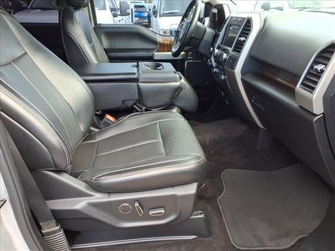 Used 2018 Ford F150 Lariat w/ Trailer Tow Package image 12