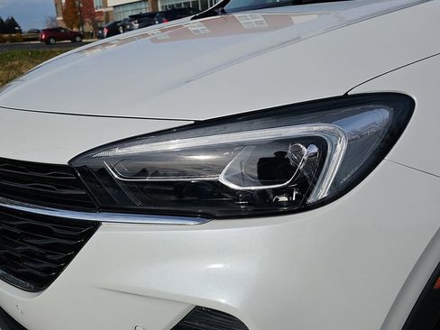 Used 2022 Buick Encore GX Essence w/ Advanced Technology Package image 33