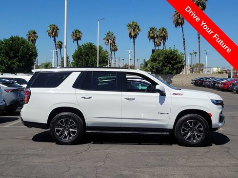 Used 2023 Chevrolet Tahoe Z71 w/ Luxury Package AWD/4WD image 34