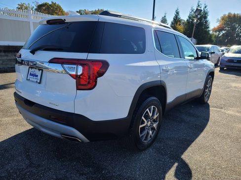 Used 2020 GMC Acadia SLE w/ Driver Convenience Package image 4