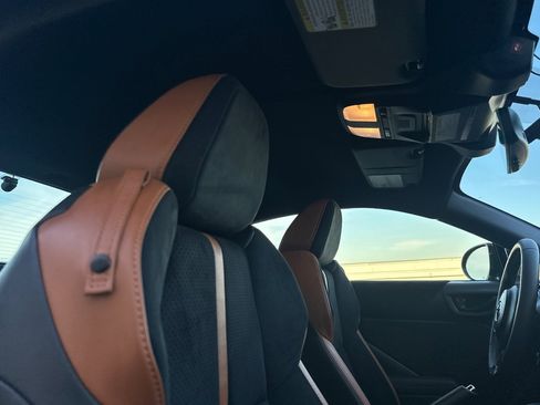 Certified 2025 Toyota GR86 Hakone Edition image 15