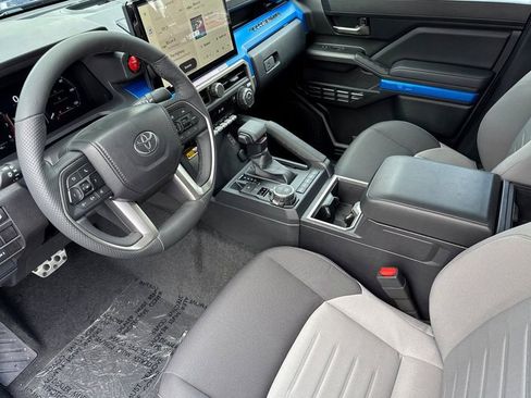 New 2025 Toyota Tacoma TRD Sport image 7