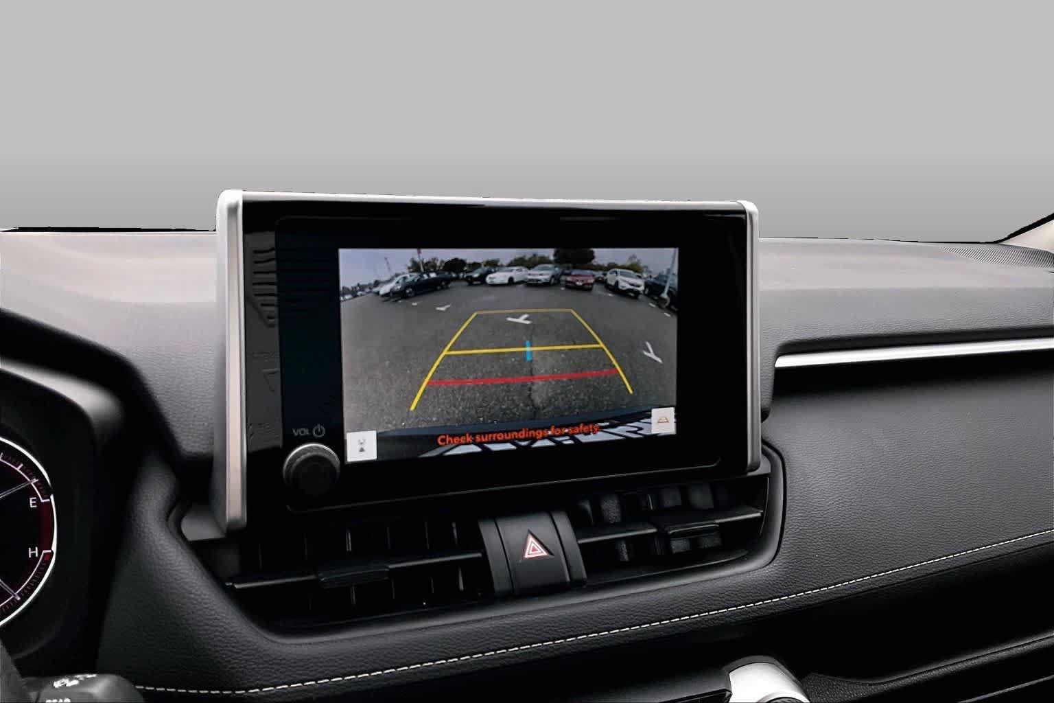Certified 2025 Toyota RAV4 XLE AWD/4WD image 26