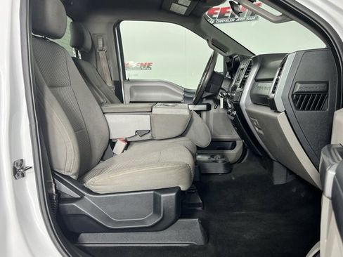 Used 2017 Ford F350 XLT image 23