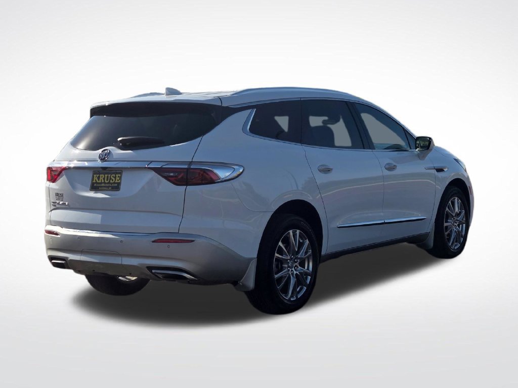 Used 2023 Buick Enclave Essence w/ Experience Buick Package AWD/4WD image 3