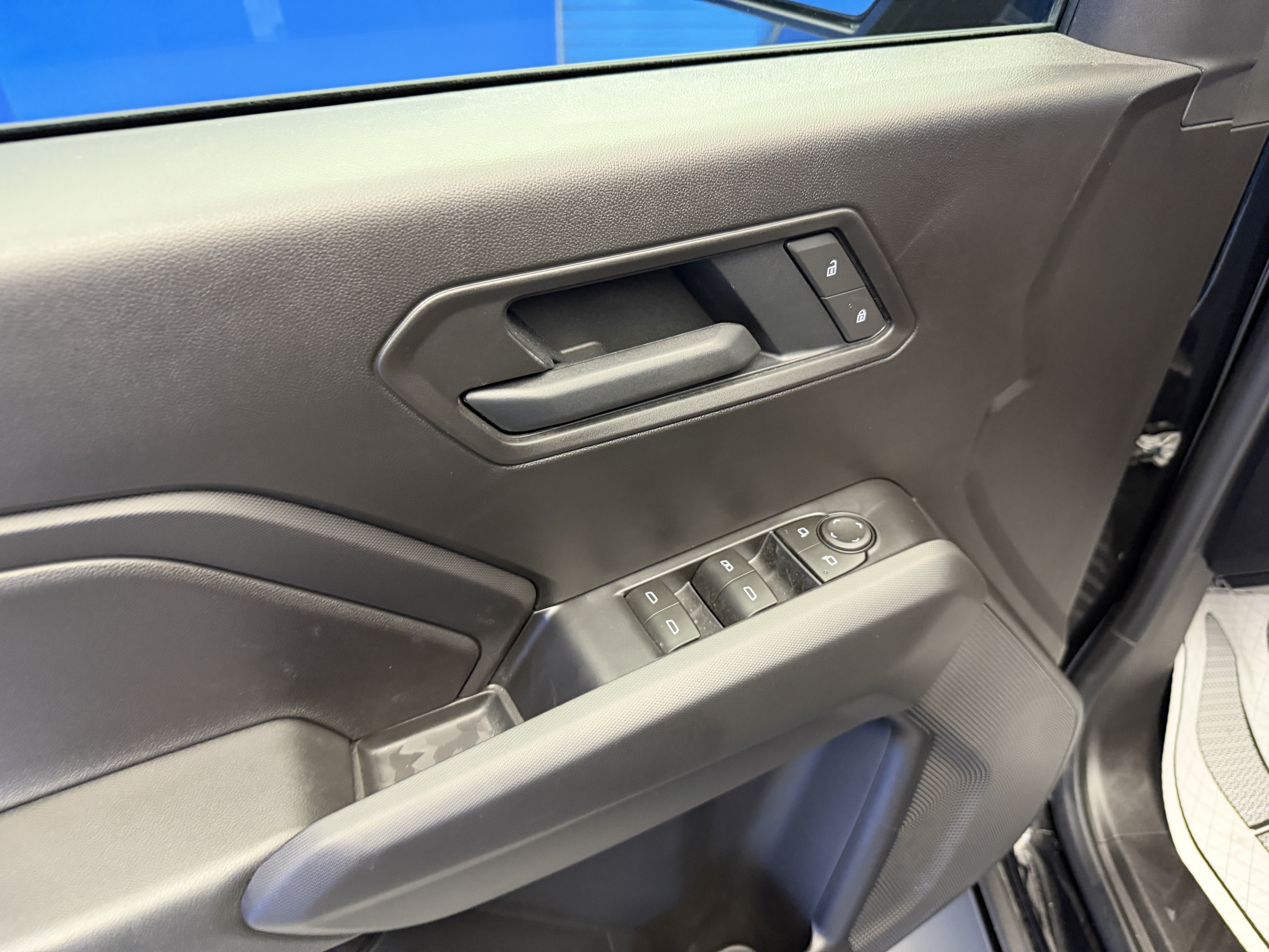 New 2026 Chevrolet Colorado Trail Boss AWD/4WD image 10